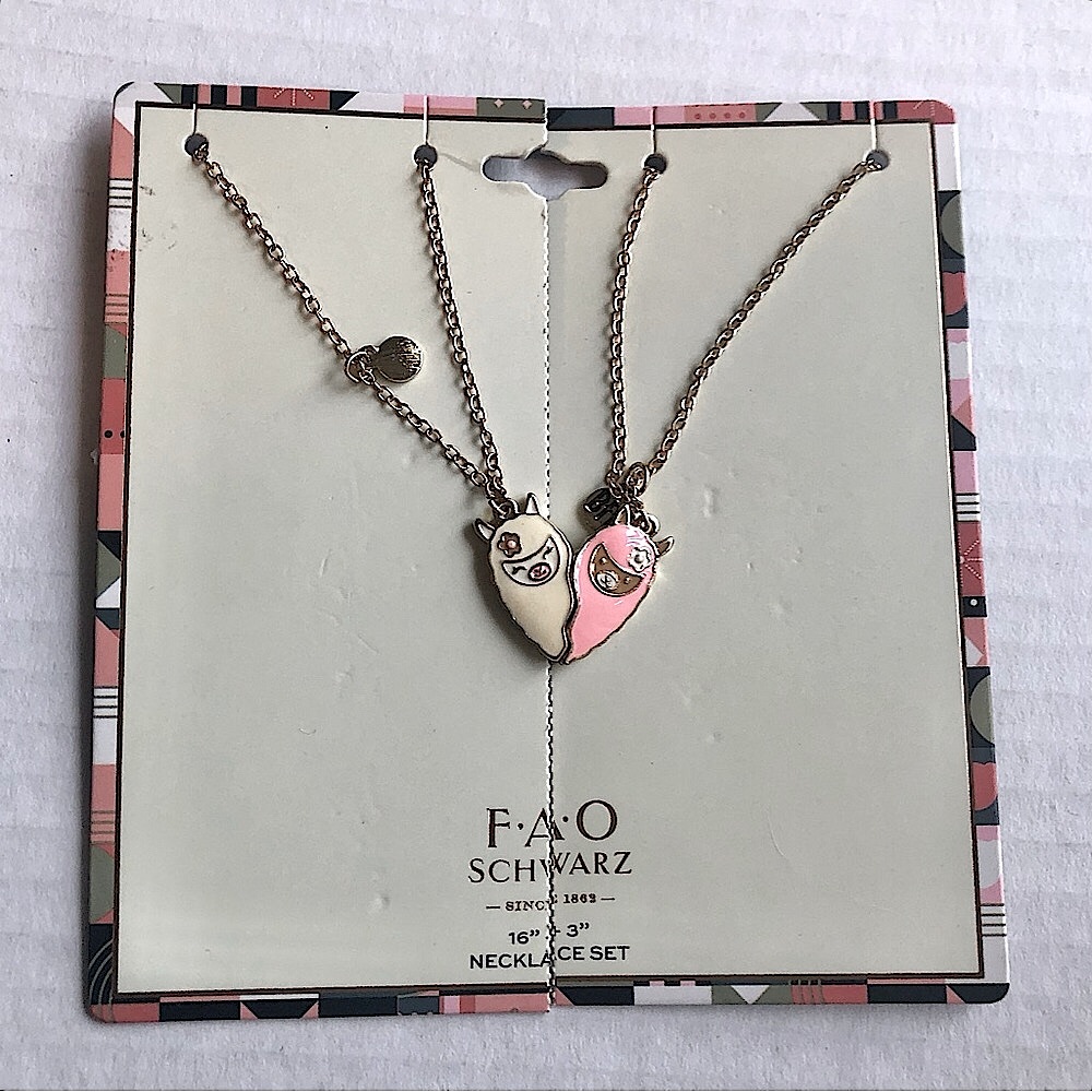 Girls Jewelry FAO Schwarz Gold Pink Owls (2) BesFriends Necklace & Charms Set